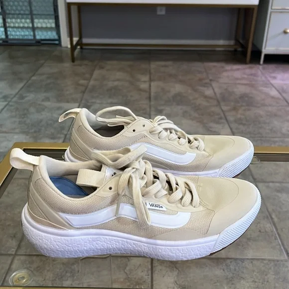 Vans Lightweight Cream Sneakers EUC - Picture 4 of 7